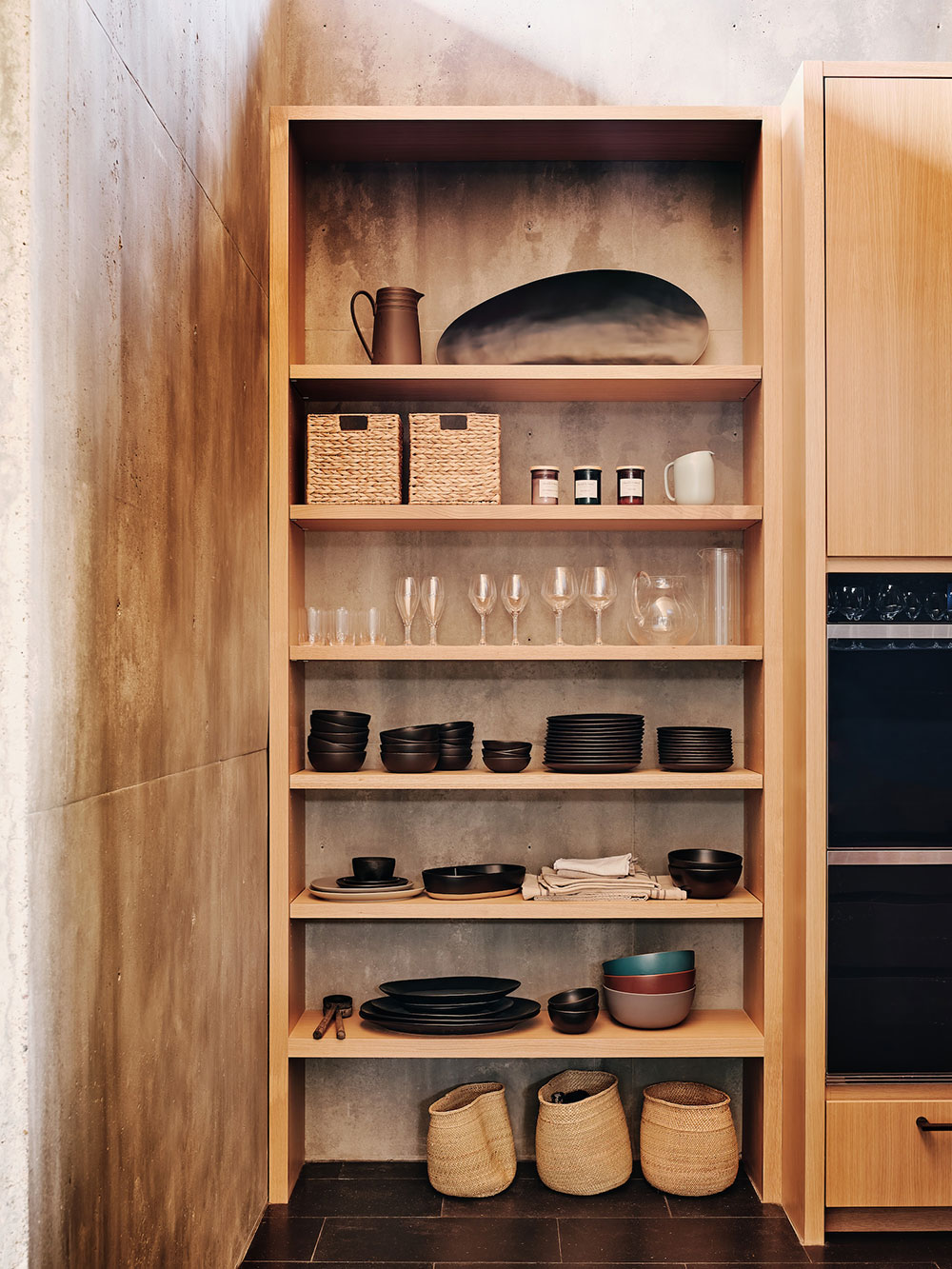 湖畔工业风，自然与现代的完美融合-8