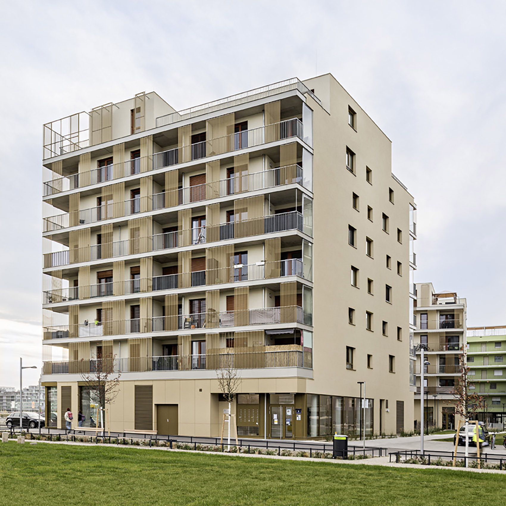 维也纳 Le Lac Sportif 住宅综合体丨奥地利维也纳丨einszueins architektur-11