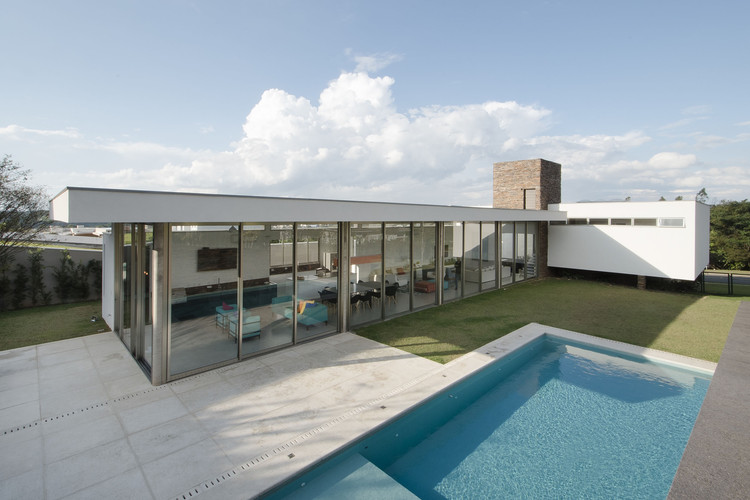 Quinta das Paineiras  House  Ricardo Ropelle Felippi Arquiteto-1