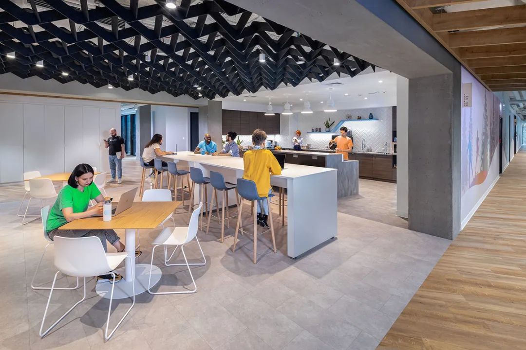 波兰华沙Snowflake办公室丨Massive Design-33