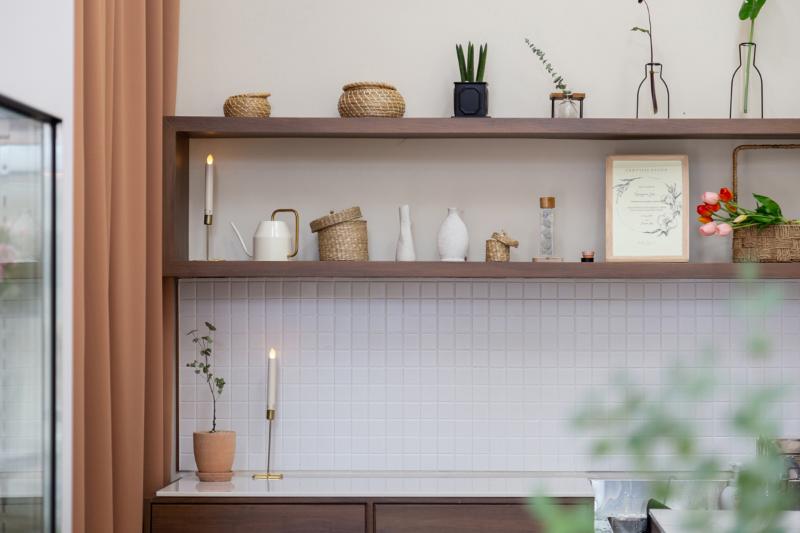 温暖氛围的 9 坪花信号咖啡厅设计-6