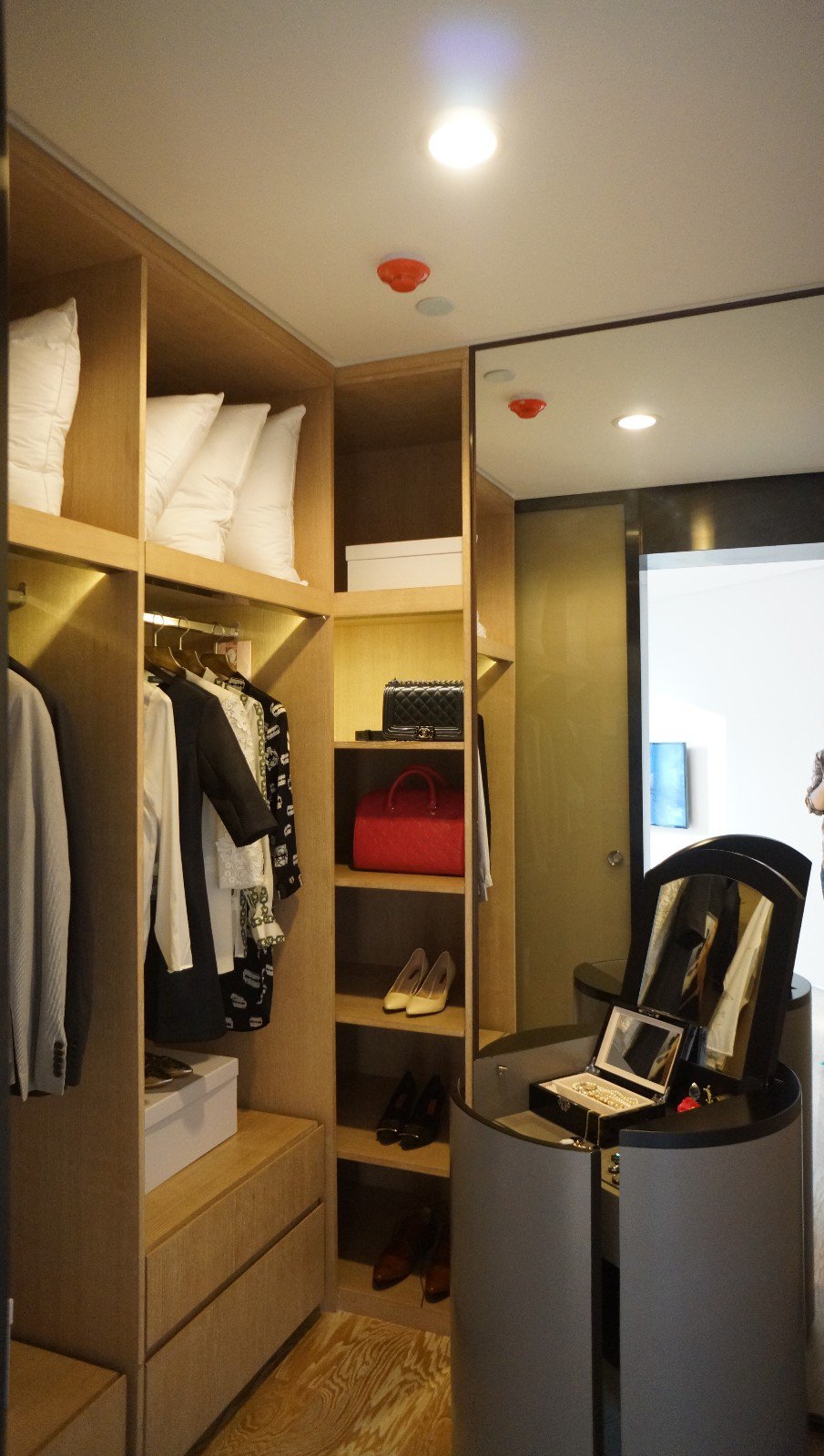 岛环海凯莱酒店公寓A样板房  李玮珉-12