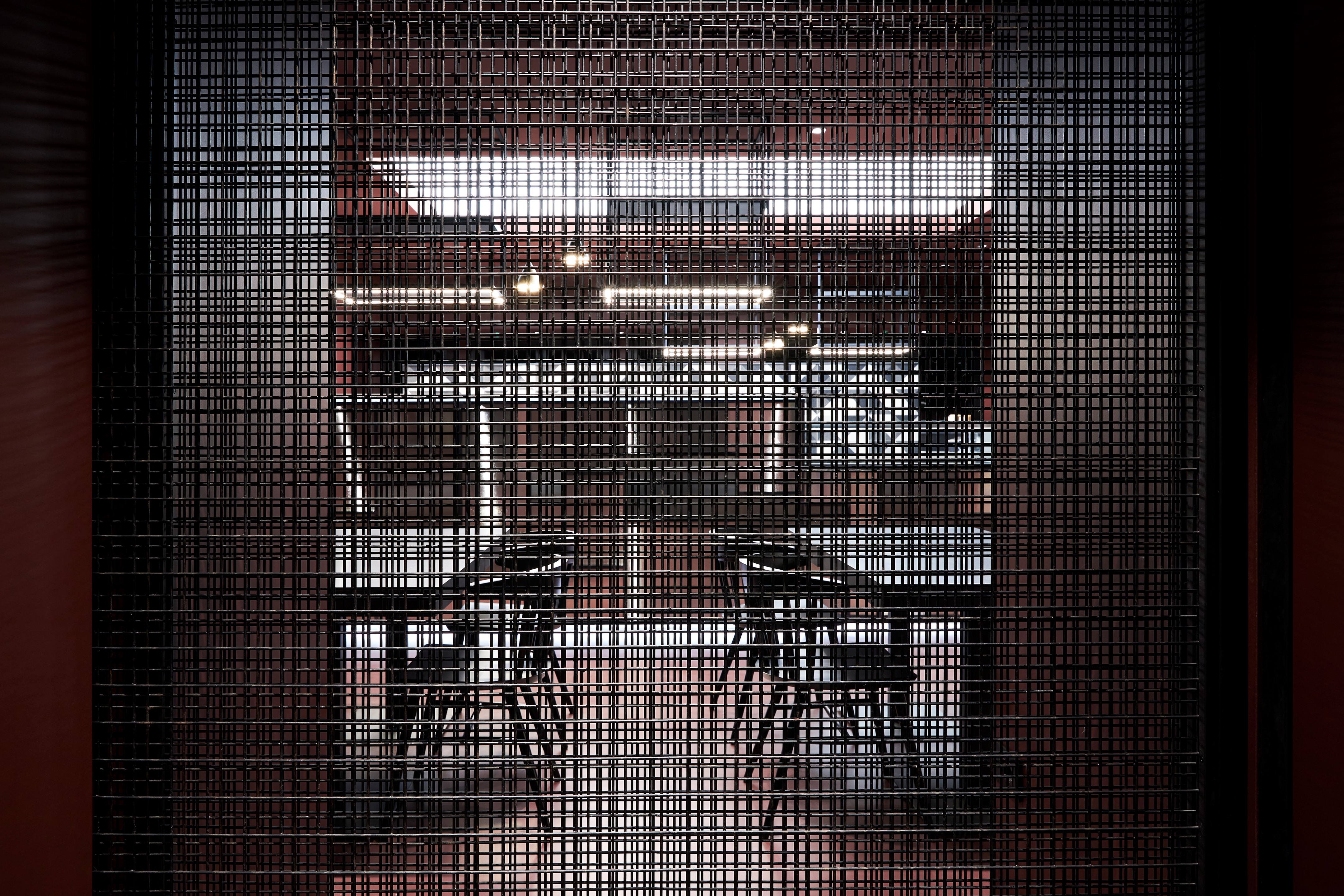 复古风韵的现代酒吧设计丨Studio Svetti Architecture-20