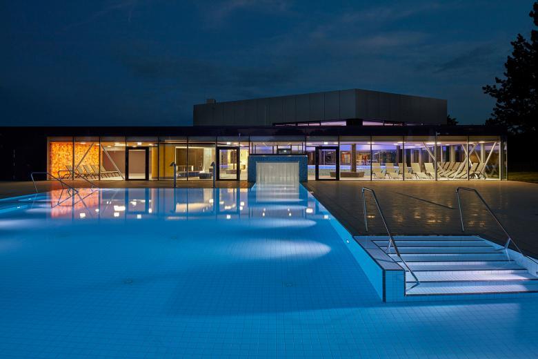 Solebad Bad Wimpfen 温泉浴场丨德国丨4a Architekten-0