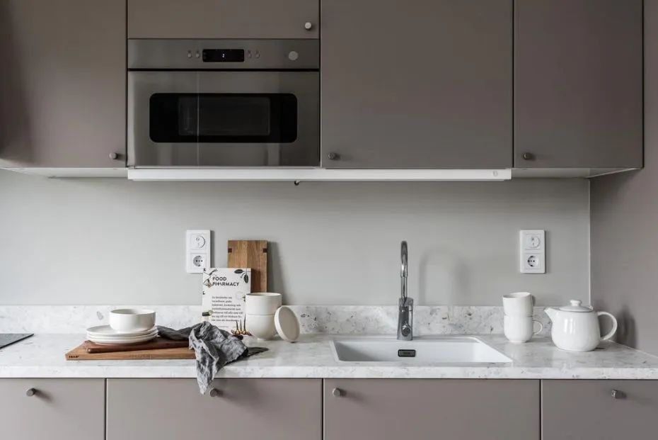 瑞典 40㎡中性风公寓，黑白灰++ 香芋紫，打造温柔独立空间-20