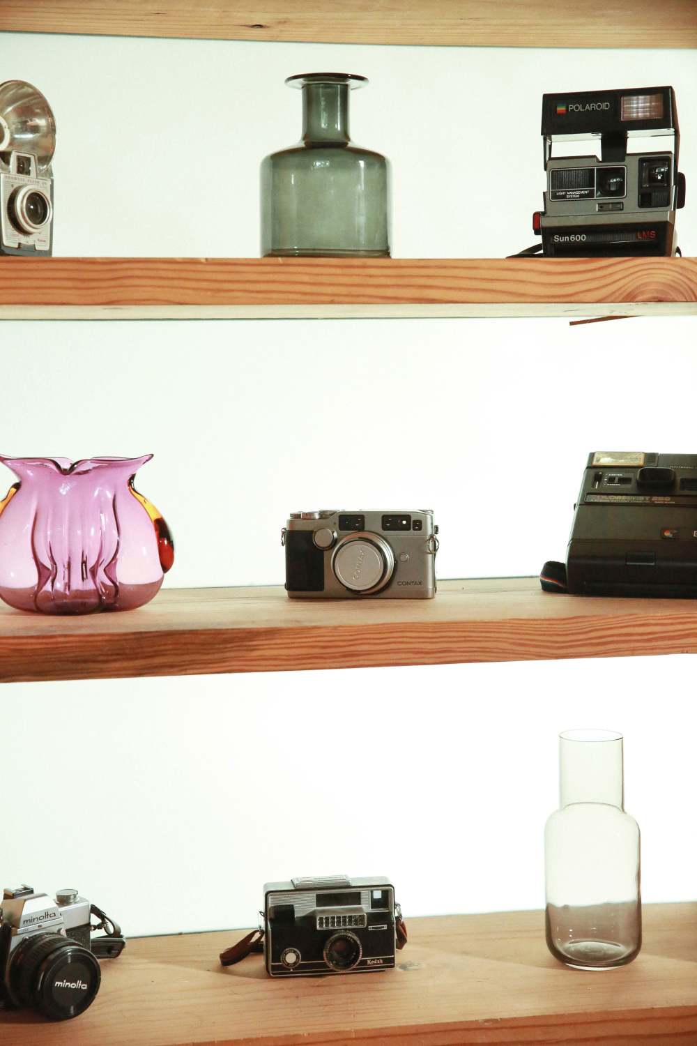 这位摄影师只用了两个月就装饰了她的奥斯汀阁楼。-5