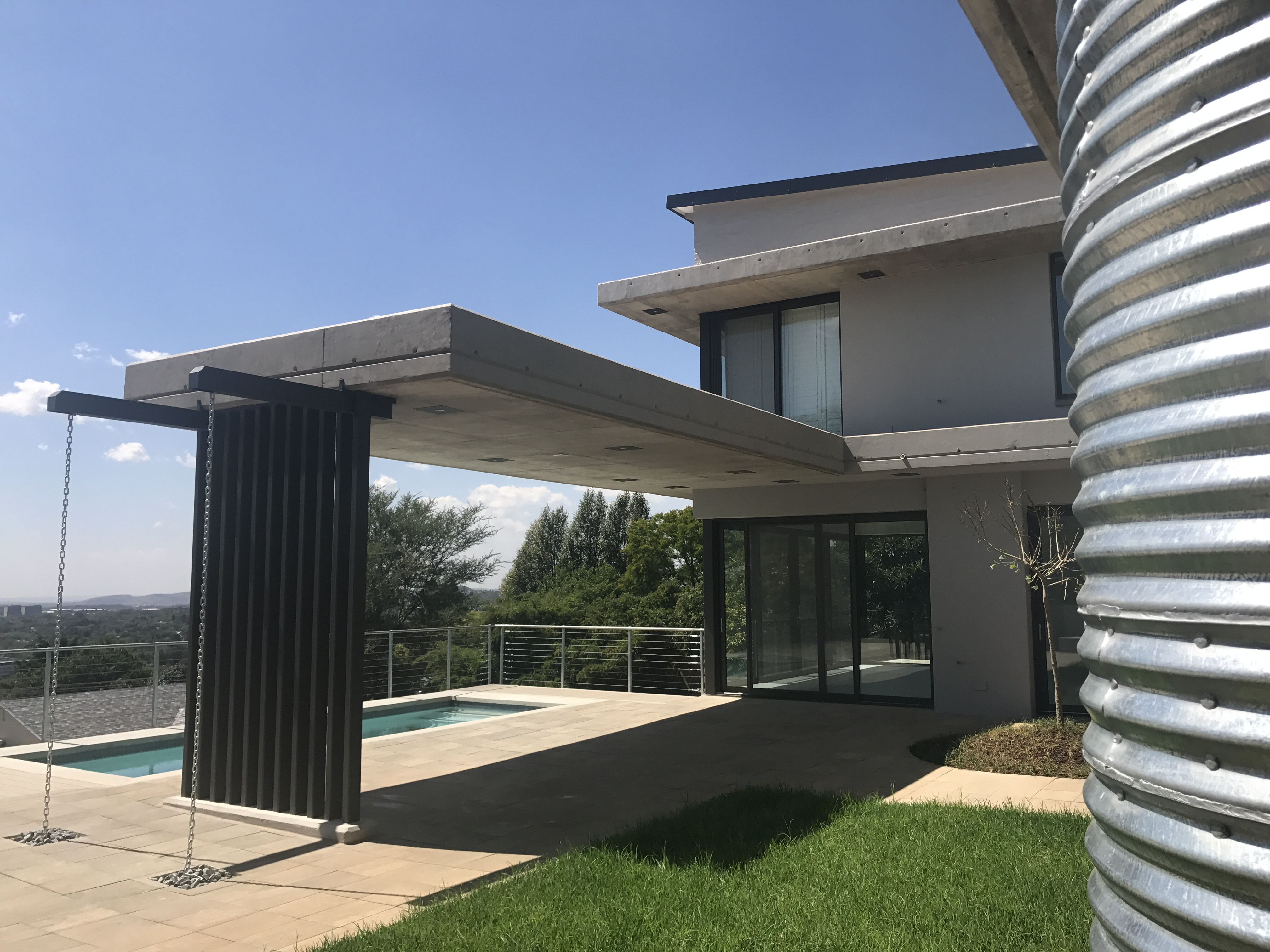 南非绿意盎然的家——Mellet & Human Architects 打造三层别墅-9