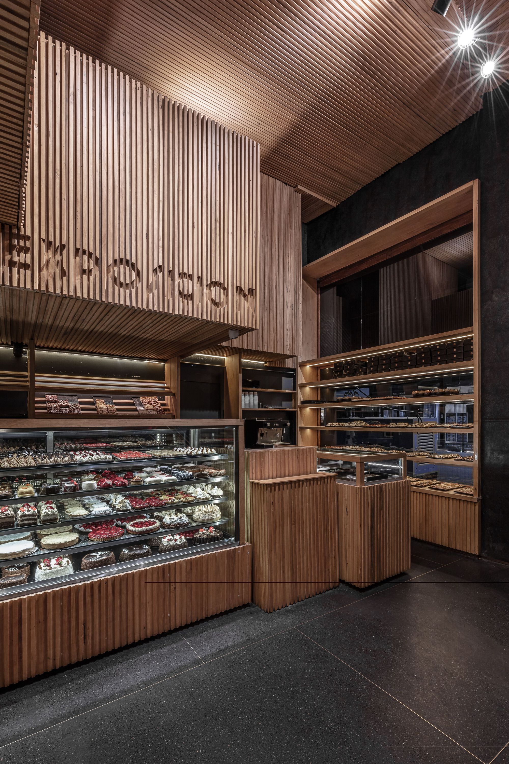 传统面包店改造丨阿根廷布宜诺斯艾利斯丨Grizzo Arquitectos-13