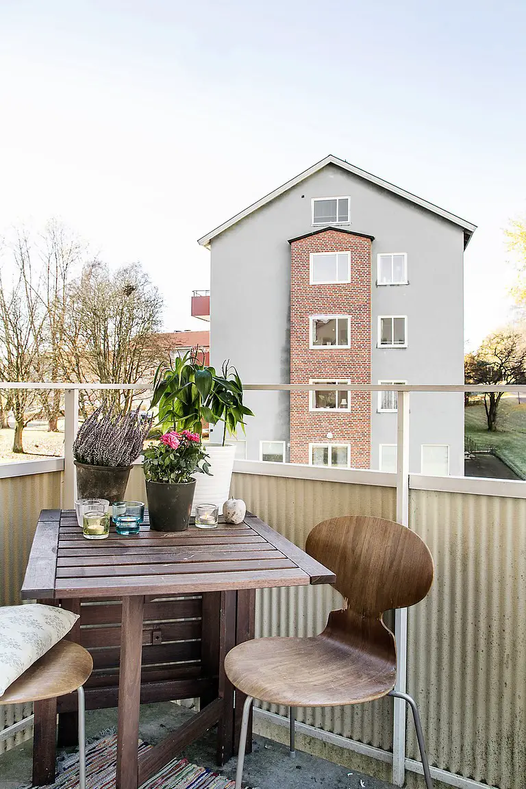 温馨雅致家庭公寓 | 禅意满满的白色与木色空间-17