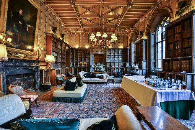 Замок Бельвуар, интерьеры в стиле историзм - 40 фото-109