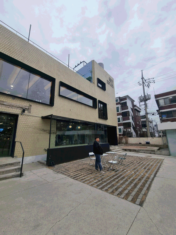 ATEEZ | ANITEEZ IN ILLUSION POP-UP STORE-26