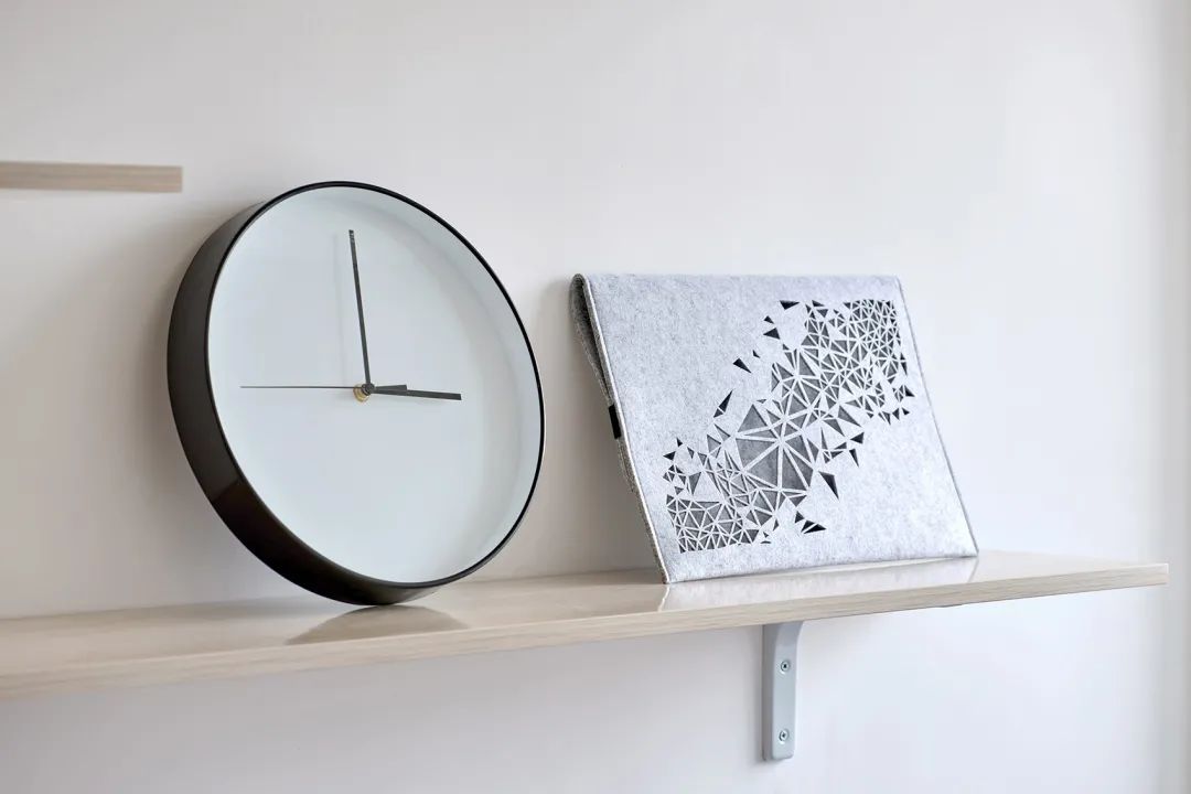 34㎡迷你小宅，斜线切出来的静谧原木居室！-85