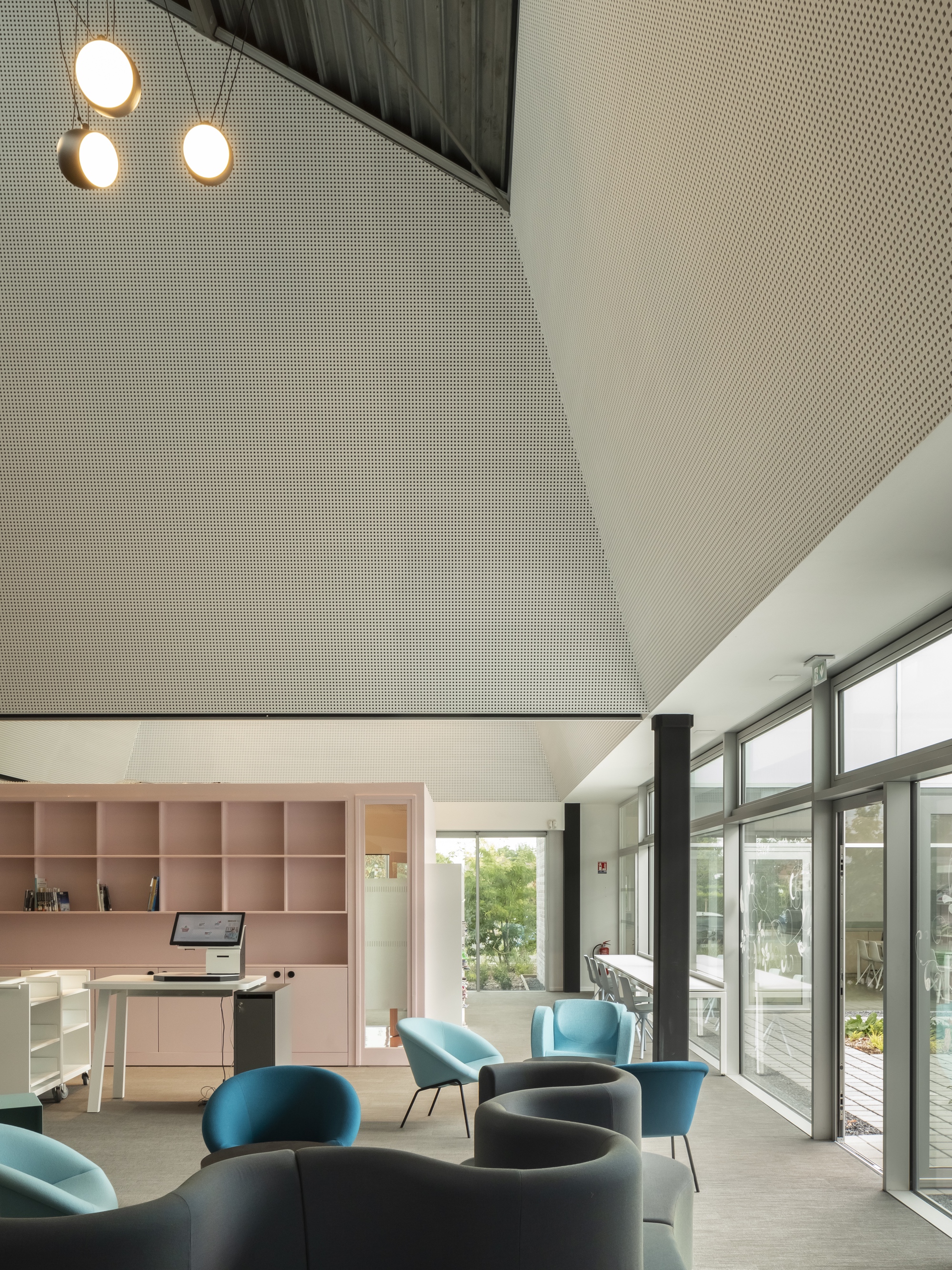 Les Halles Building 媒体图书馆和多功能空间丨法国-26