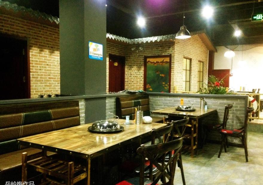 "八鲜过海"复古风室内设计,打造美食与回忆的温馨空间-9