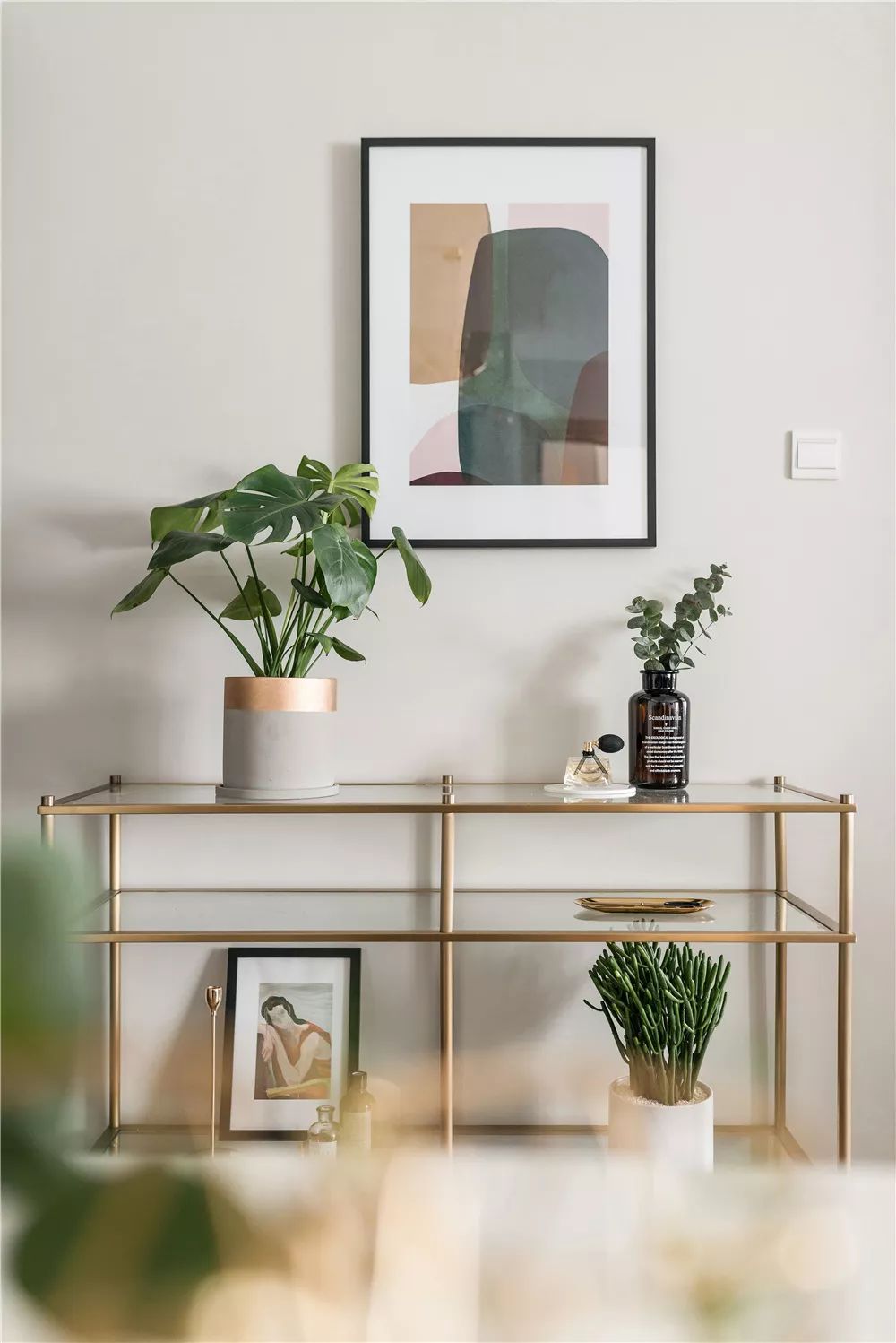 90 后女生 70㎡北欧轻奢小窝,墨绿++ 黄铜演绎精致生活-39