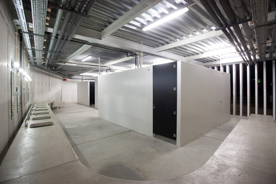 河岸边的有机连通结构-25