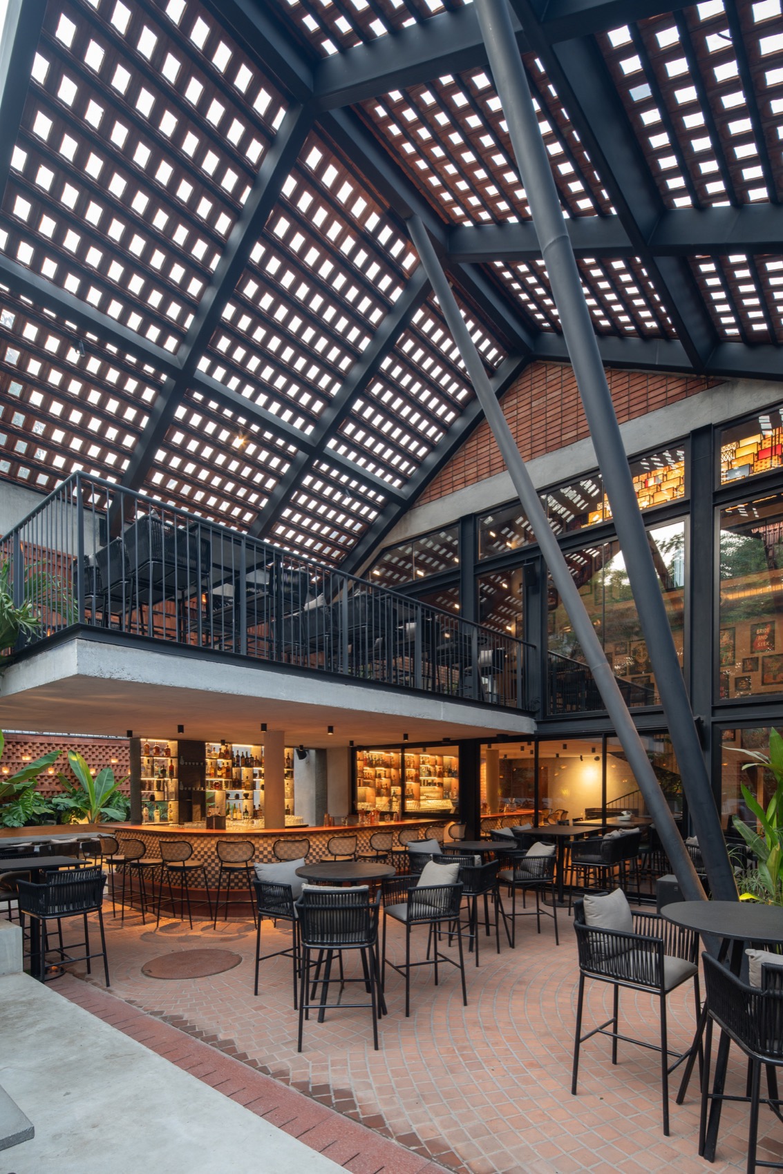 Forefathers餐厅丨印度丨23 Degrees Design Shift-23