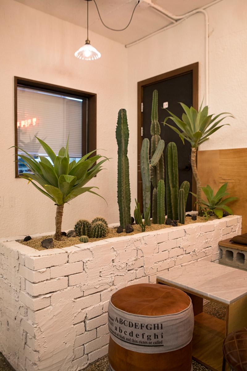 18 平小户型打造温馨烘焙店-11