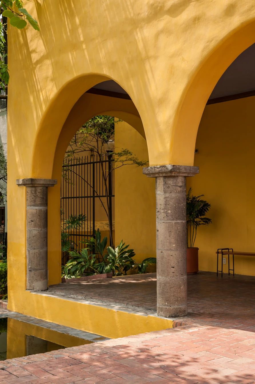 普列托洛佩斯之家丨墨西哥墨西哥城丨路易斯·巴拉甘-74