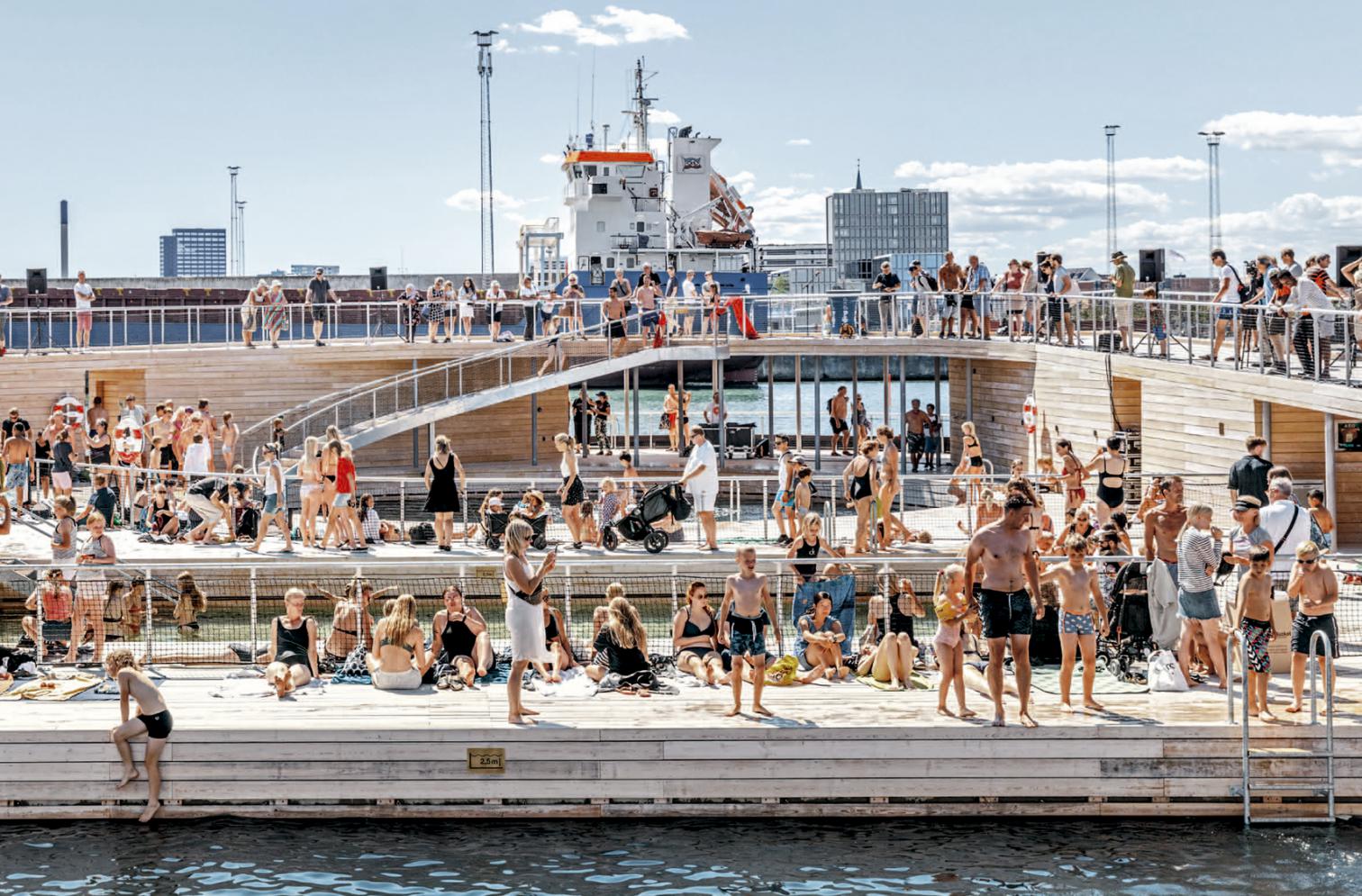 丹麦奥胡斯港的"AARhus"建筑与泳池-16