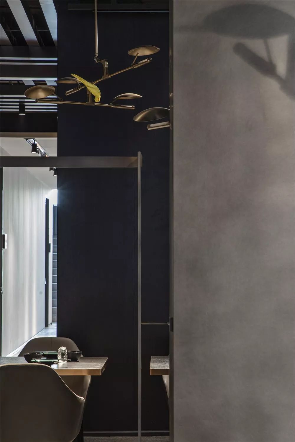 曾建龙打造“黛瓦宴” | 旧火车站中的新餐饮空间实验-90