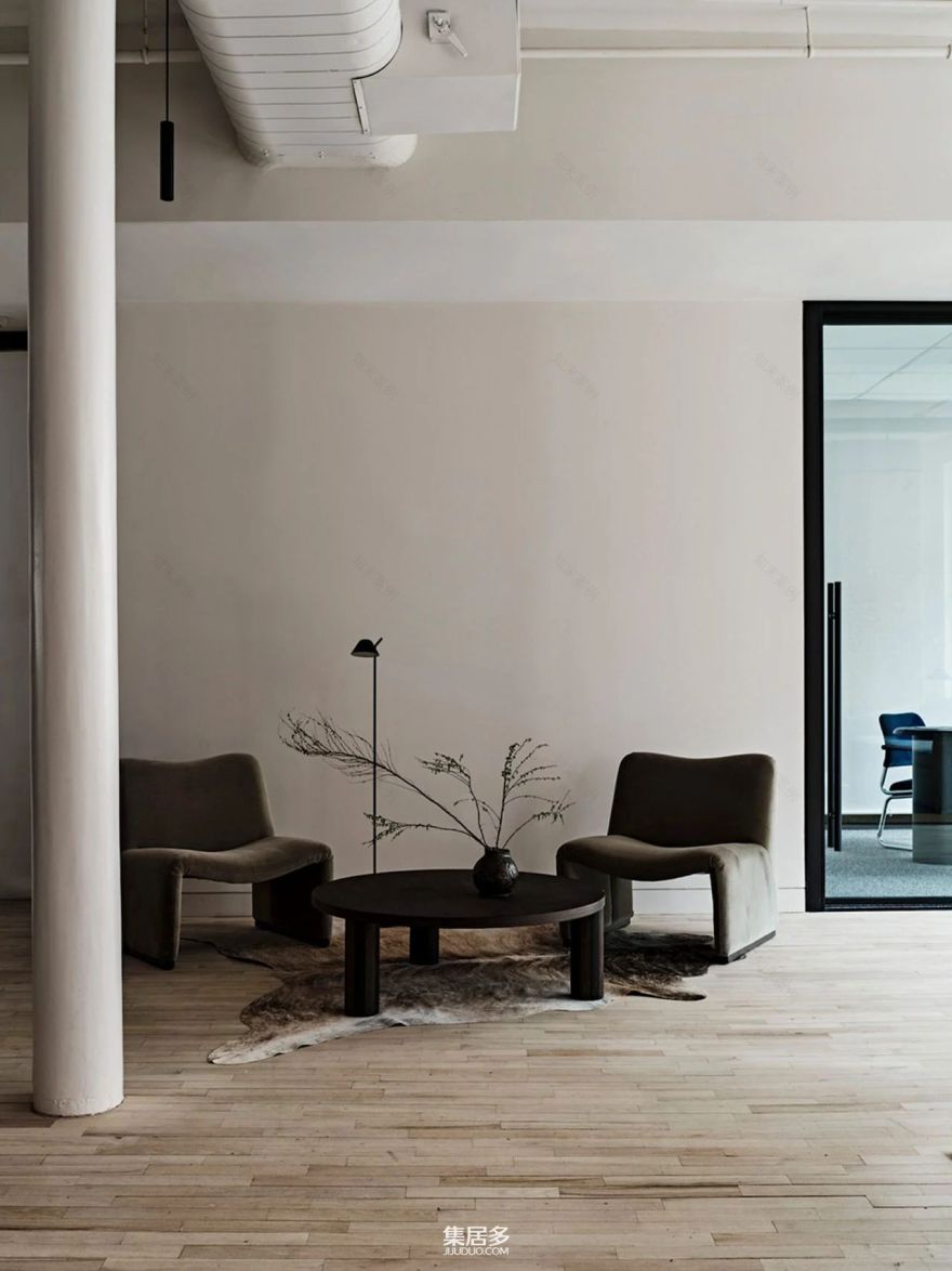 纽约曼哈顿阁楼新风尚办公空间设计丨美国曼哈顿丨美国 Bespoke Only 设计工作室-16