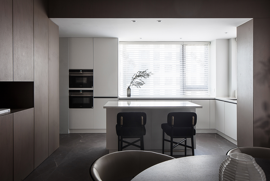 黑白灰的静谧空间 · 济南绿地国际城别墅设计丨中国济南丨东荷逸品空间设计-46