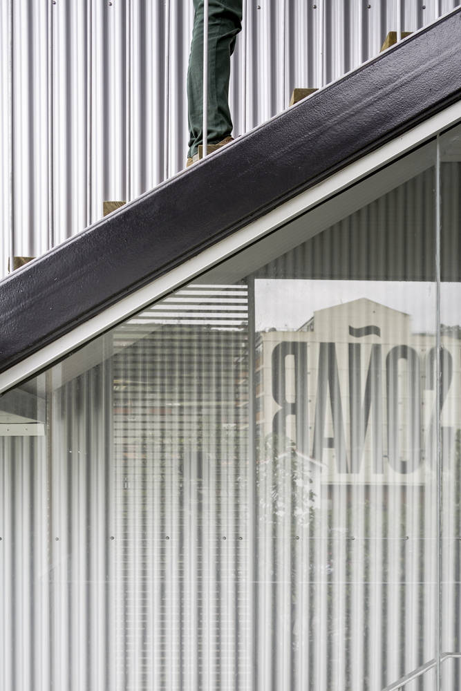 河滨重生 · 2A Dique 街老建筑翻新丨西班牙丨Behark-46