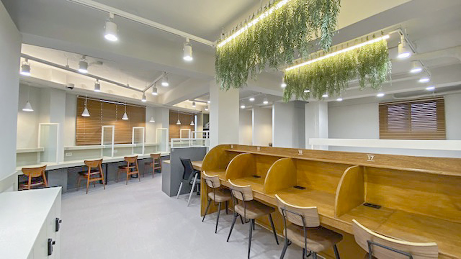 31 平简约风咖啡厅室内设计案例-6