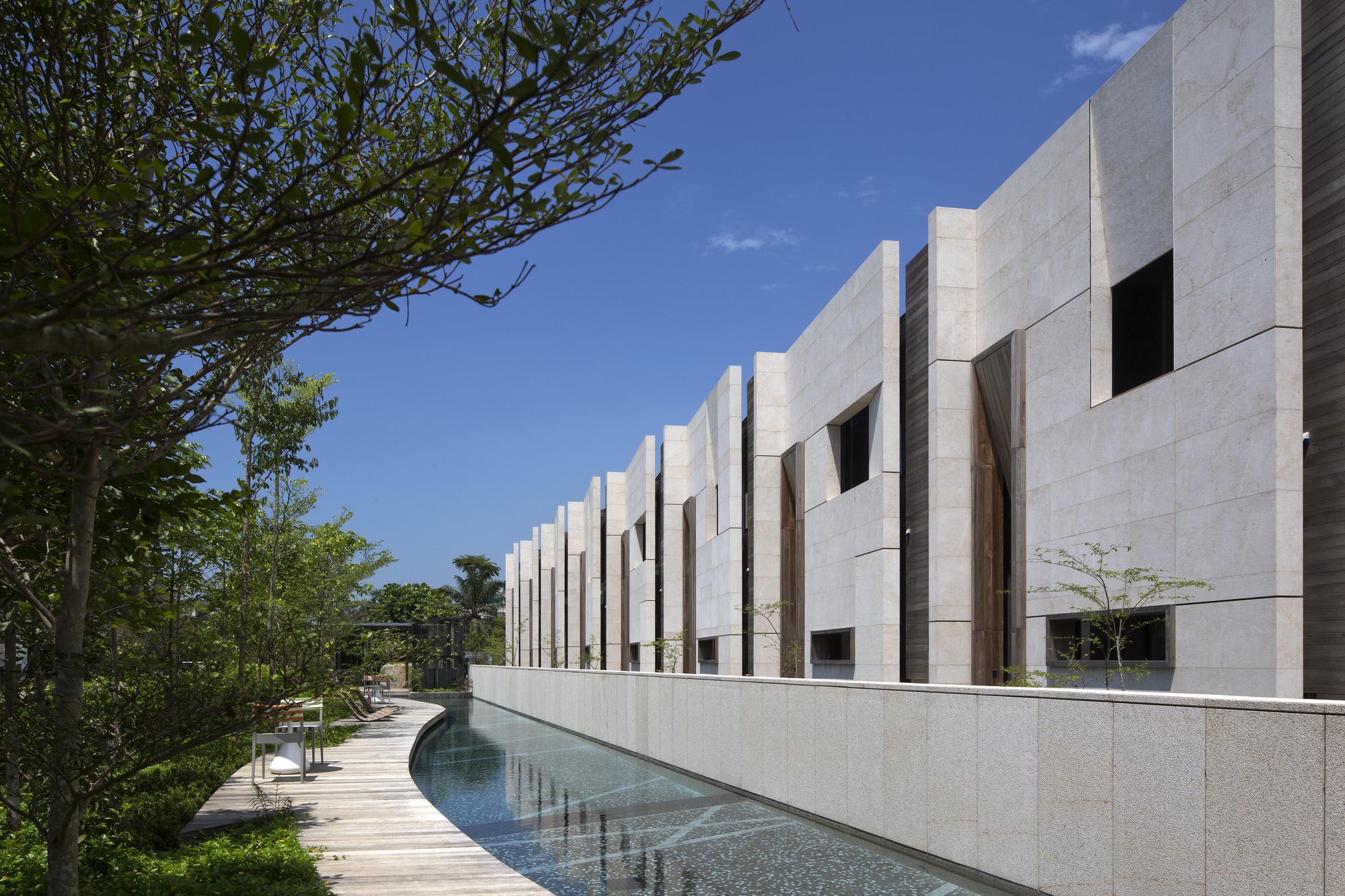 新加坡绿色“反摔”建筑-24