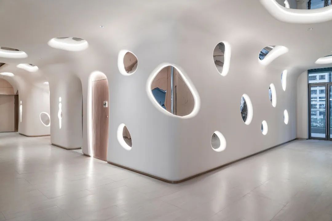 瑞虹天地太阳宫室内公区设计丨中国上海丨LUKSTUDIO芝作室-47