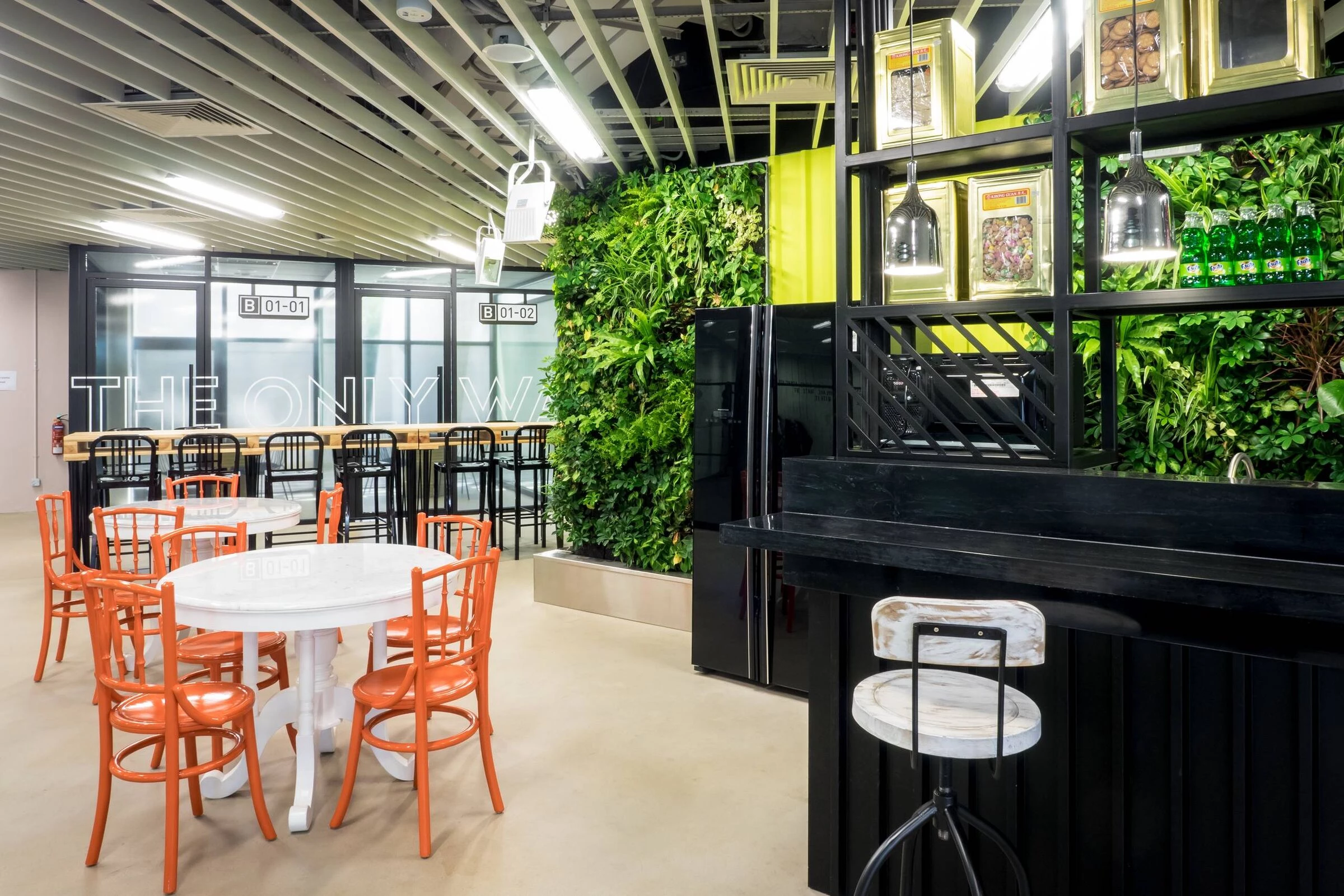 新加坡航空主题共享办公空间· Egg Creatives 的“梦幻航站”-28