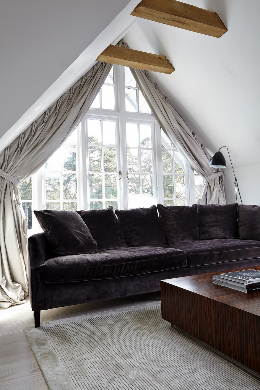 伦敦郊区的新英格兰风格家园-21