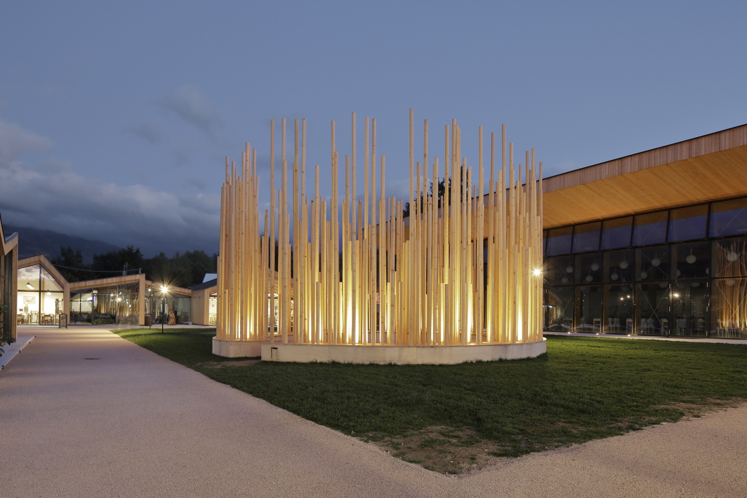 与时间赛跑建造高品质食堂-10