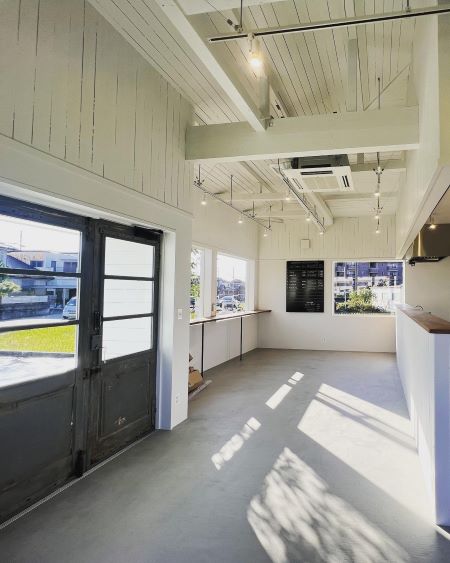 自家焙煎珈琲シロネコ店舗併用住宅改装工事丨日本静冈-23