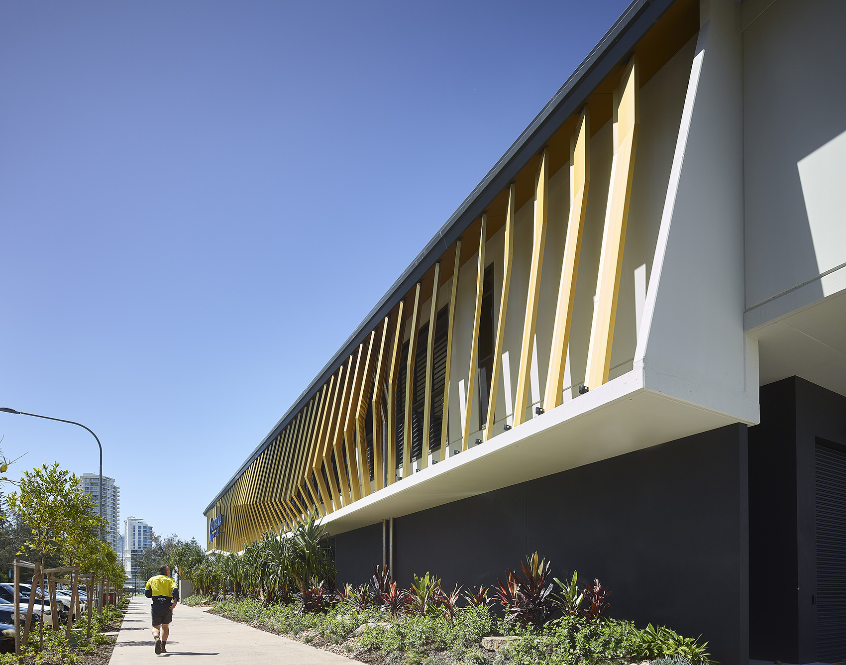 Kurrawa水上救援社团中心,澳大利亚 / Arkhefield-25