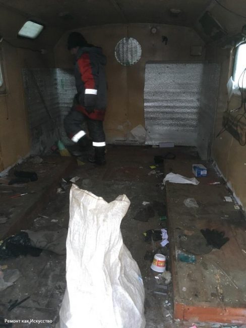 旧铁棚改造桑拿房与按摩浴缸项目-8