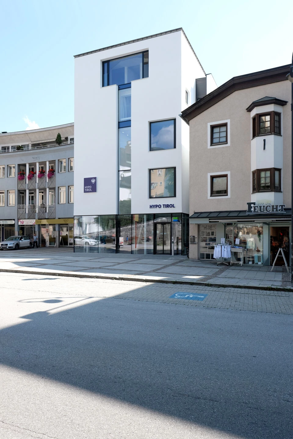 HYPO TIROL KUFSTEIN 银行设计丨奥地利丨LAAC-5