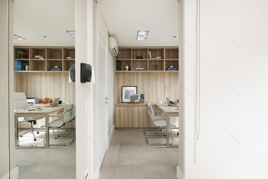 巴西医生夫妻的联合诊所设计 | 功能与美学的完美结合-9