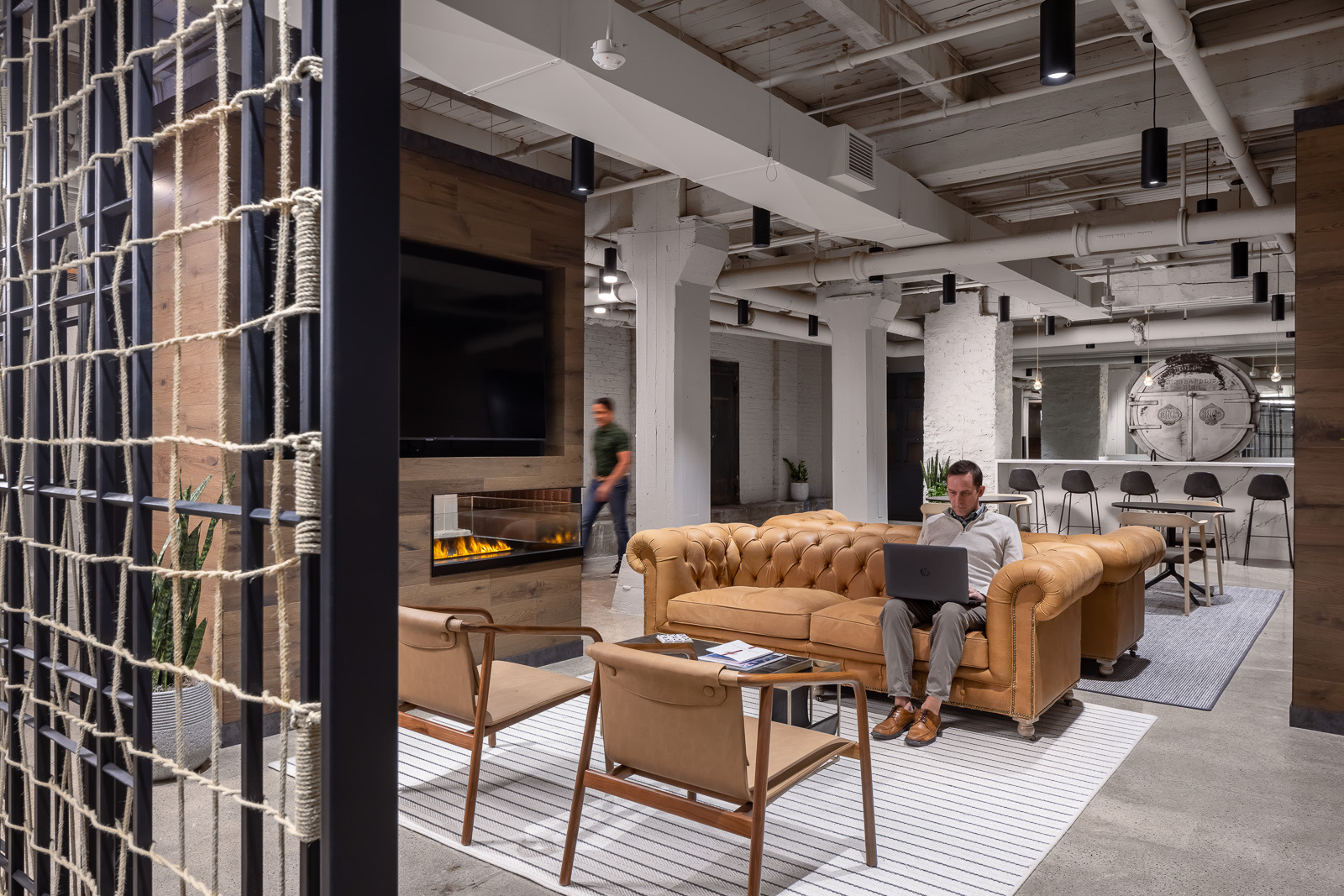 A Look Inside Colonial Warehouse Office Building in Minneapolis - Officelovin'-3