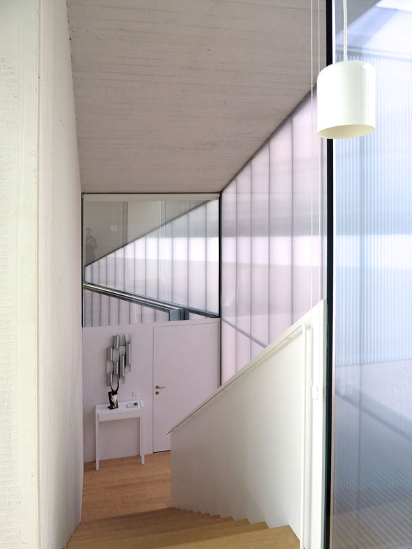 家庭剧院（文中未明确正式名称,以开头提及代称）丨西班牙马德里丨西班牙Estudio.Entresitio建筑事务所-18