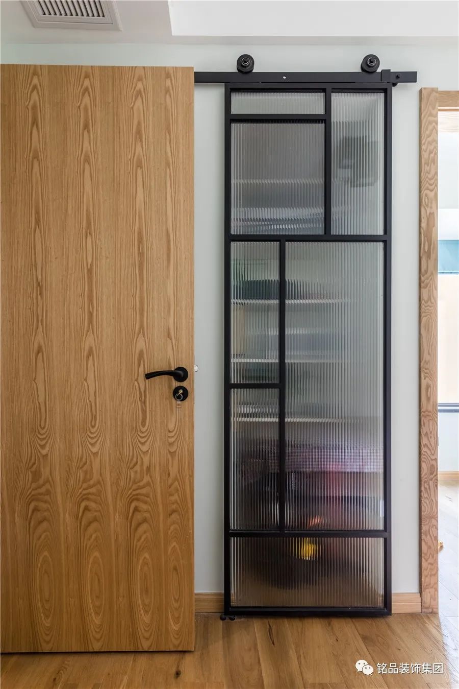 85㎡北欧风旧房改造,原木与乳胶漆的完美融合-55