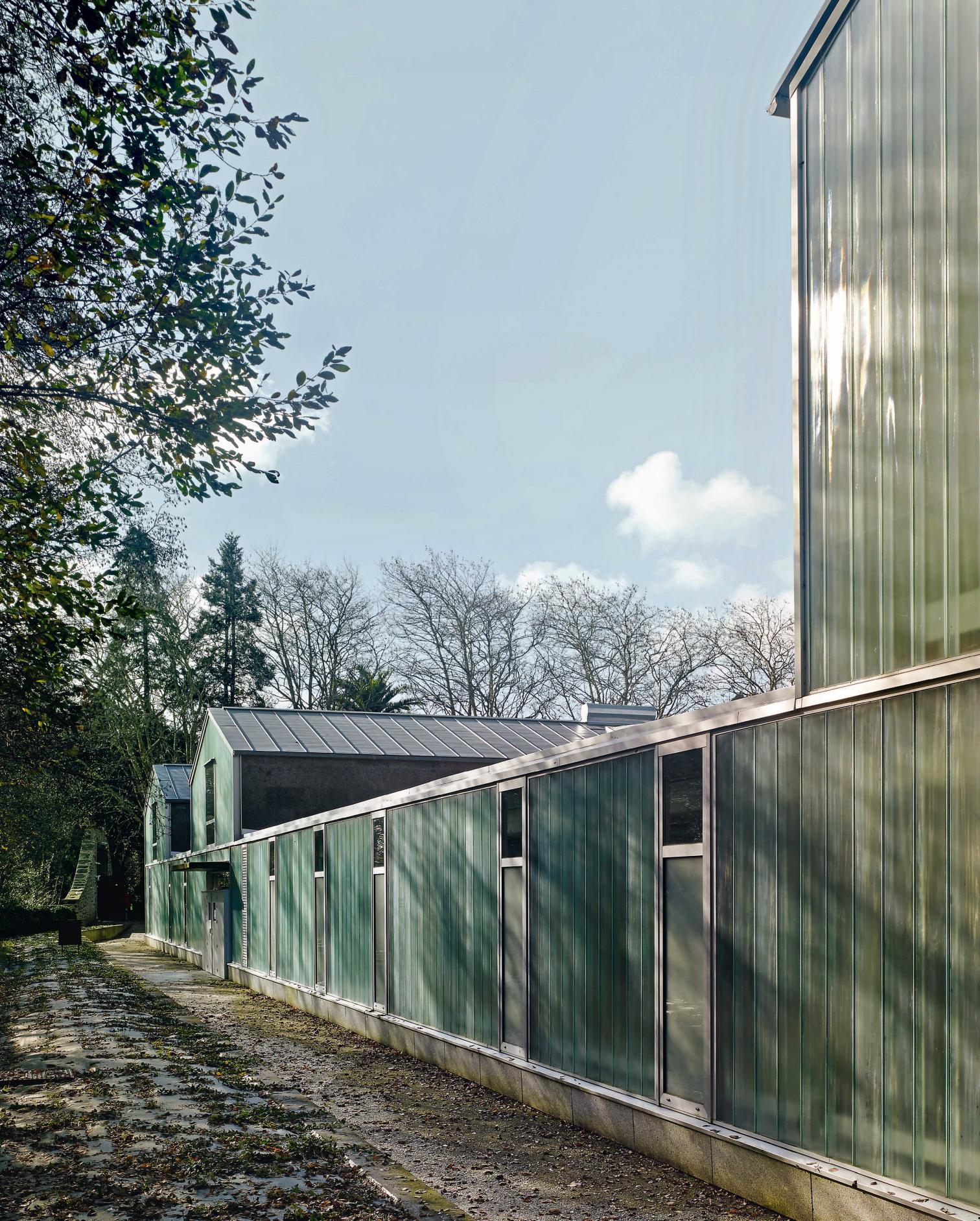 运动康复中心的生态融合设计-16