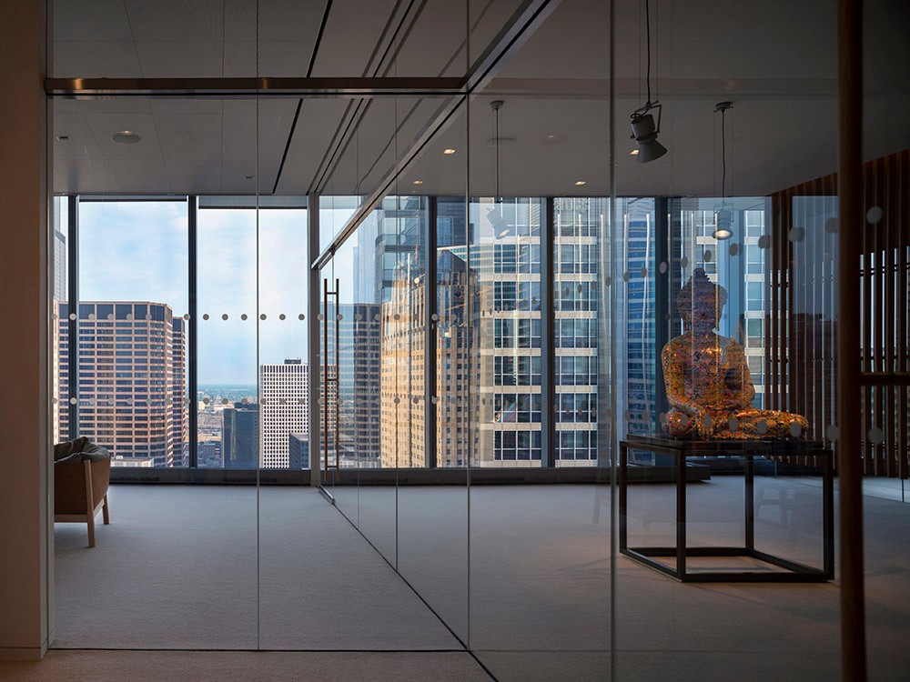 芝加哥摩天楼中的艺术与自然交融-6