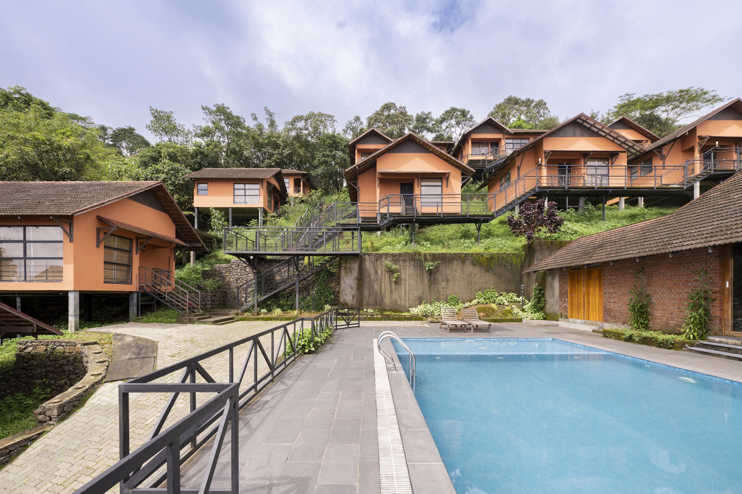 悬浮绿洲 · 印度 Idukki 山区豪华生态度假村丨Srijit Srinivas ARCHITECTS-26