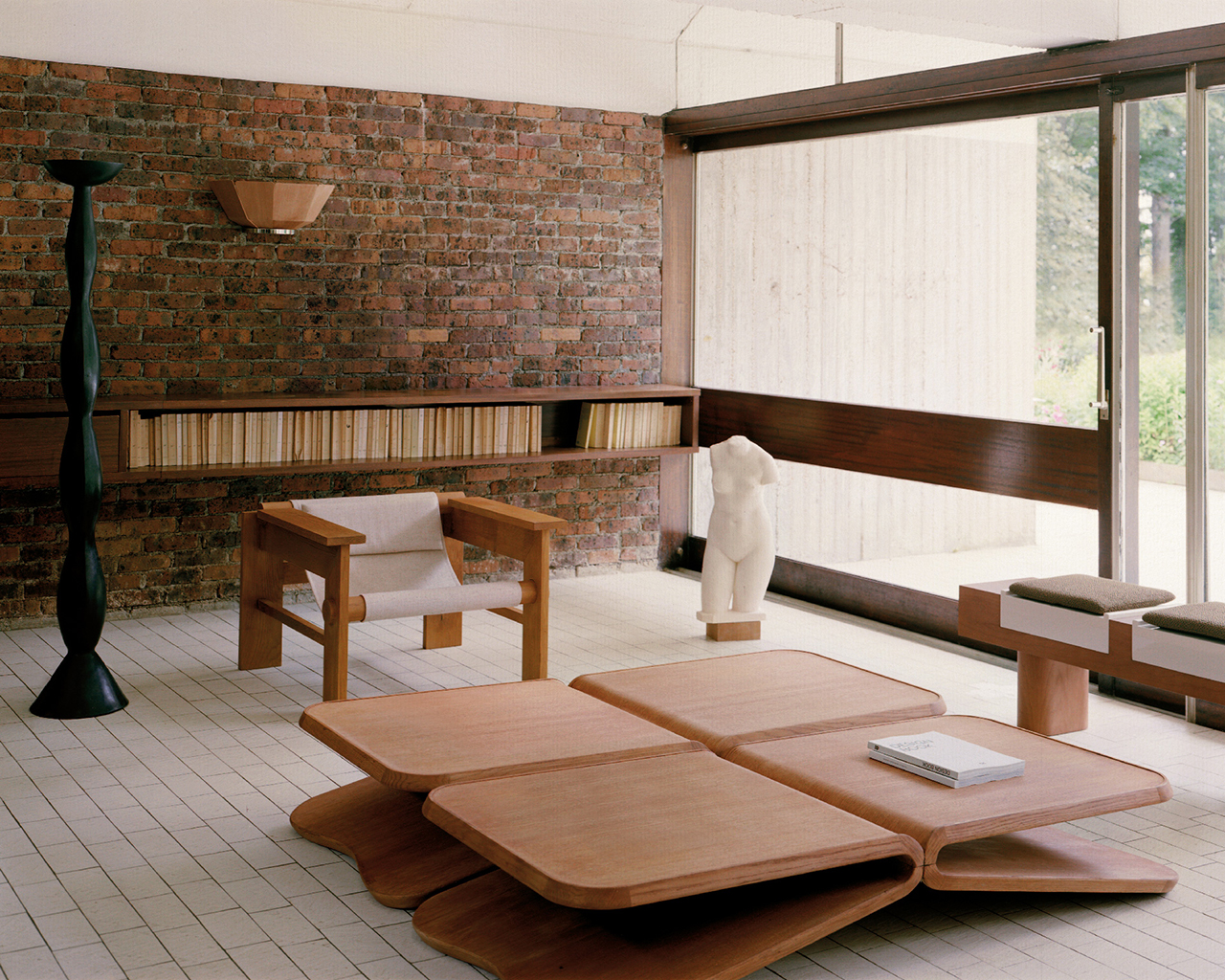 法国 HAOS 设计工作室推出新家具系列，融合精致与原始-2