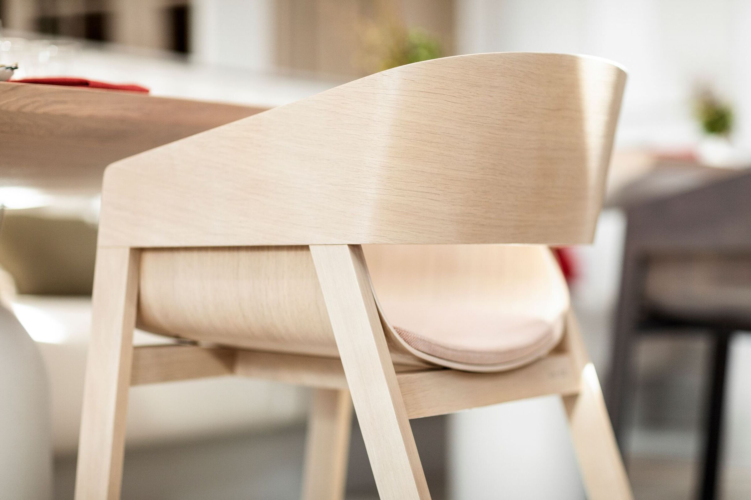 “自然之恋” 波兰知名主厨 Amaro 的“心”餐厅丨IDEOGRAF Paulina Czurak-15