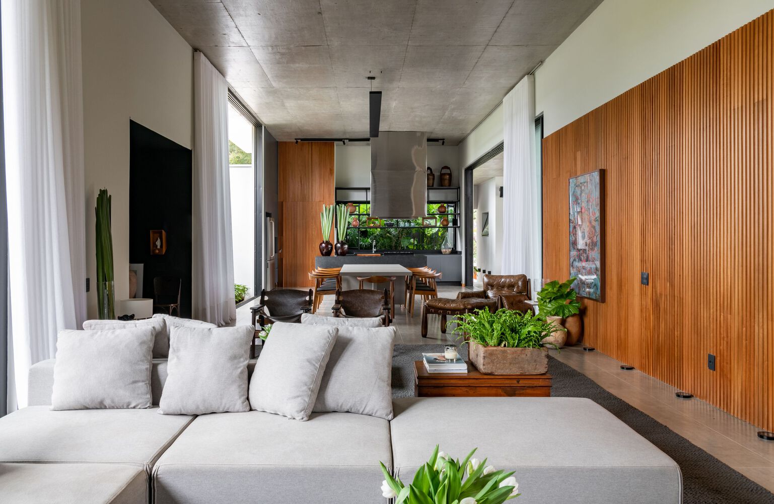 兄弟情深的个性化混凝土夏屋丨Mateus Monteiro-3