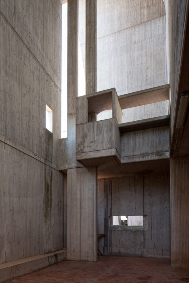 维亚皮阿金蒂纳大楼丨意大利佛罗伦萨丨Leonardo Savioli-0