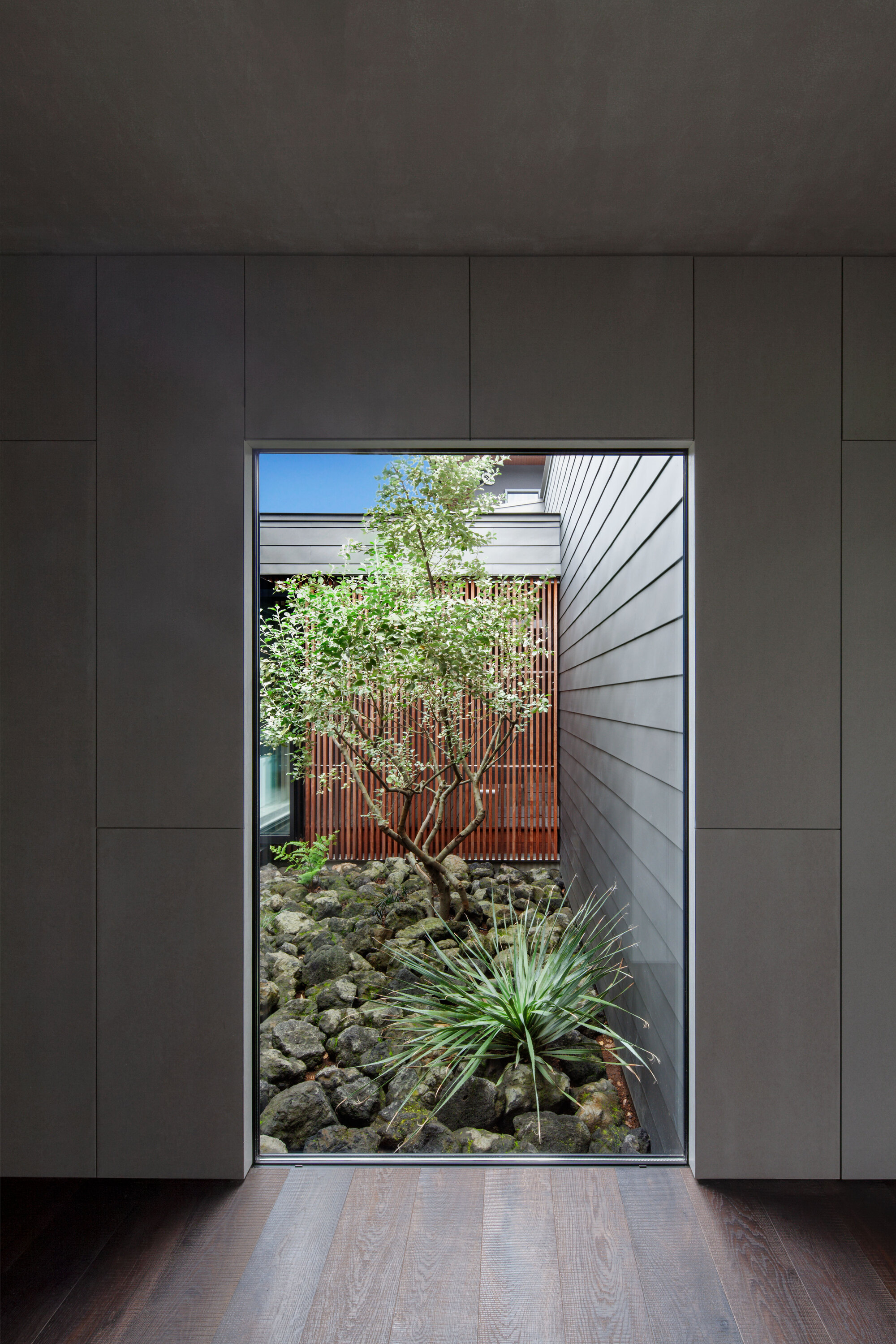 俄亥俄州众议院或哦房子，具体需根据上下文确定丨日本丨HIBINOSEKKEI+Youji no Shiro-12